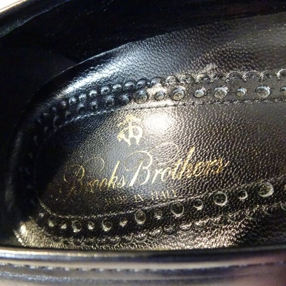 Brooks Brothers Classic Black Leather Heels - Picture 4 of 6